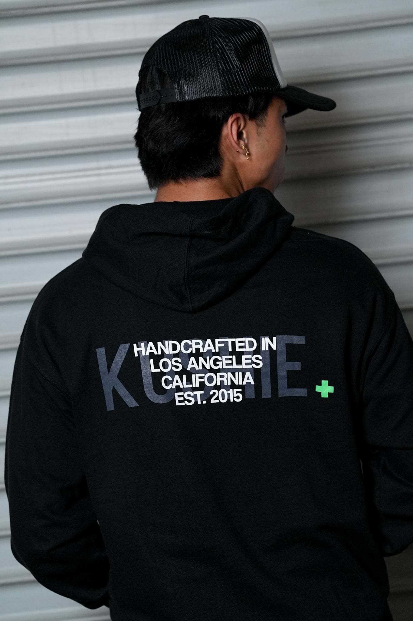 KUSHIE GRAFFITI HOODIE - BLACK